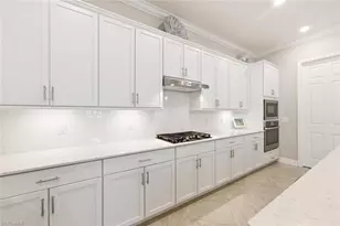 1831 Mustique St, Naples, FL 34120 - Photo 15