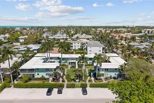 275 8th Ave S, Naples, FL 34102 - Photo 19