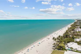 275 8th Ave S, Naples, FL 34102 - Photo 17