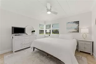 275 8th Ave S, Naples, FL 34102 - Photo 9