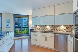 4551 Gulf Shore Blvd N, Naples, FL 34103 - Photo 5