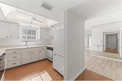 315 Saint Andrews Blvd #D5, Naples, FL 34113 - Photo 3