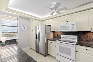 320 Seaview Ct, Marco Island, FL 34145 - Photo 7