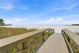 320 Seaview Ct, Marco Island, FL 34145 - Photo 21