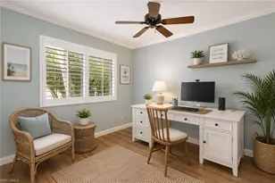 587 Parkwood Ln, Naples, FL 34103 - Photo 13