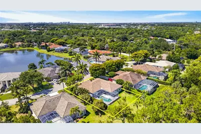 9550 Cedar Creek Dr, Bonita Springs, FL 34135 - Photo 33