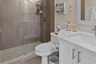 240 Seaview Ct, Marco Island, FL 34145 - Photo 27