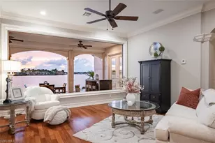 1942 Kingfish Rd, Naples, FL 34102 - Photo 9