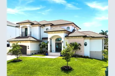 388 Pine Ave, Naples, FL 34108 - Photo 11