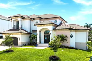 388 Pine Ave, Naples, FL 34108 - Photo 11