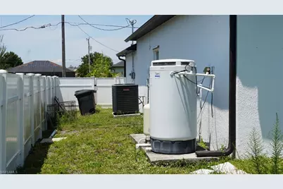 [Address not provided], Cape Coral, FL 33993 - Photo 17
