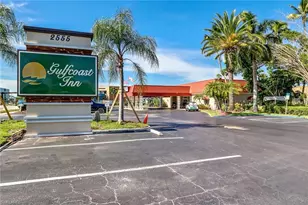 2555 Tamiami Trl N, Naples, FL 34103 - Photo 23