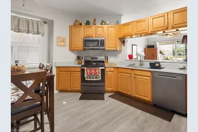 7730 Haverhill Ct, Naples, FL 34104 - Photo 13