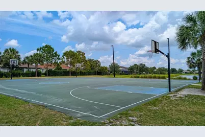 2271 Heydon Cir W, Naples, FL 34120 - Photo 33