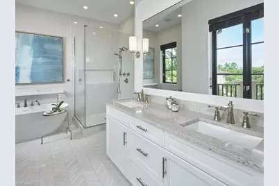 692 10th Ave S, Naples, FL 34102 - Photo 11