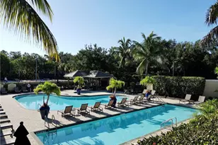 2925 Cypress Trace Cir, Naples, FL 34119 - Photo 31