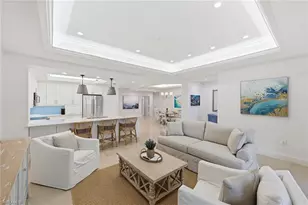 411 6th St S, Naples, FL 34102 - Photo 3