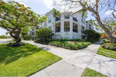411 6th St S #202, Naples, FL 34102 - Photo 1