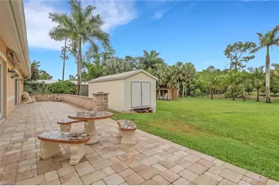 6020 Green Blvd, Naples, FL 34116 - Photo 31