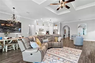 9811 Everglades Dr, Naples, FL 34120 - Photo 7