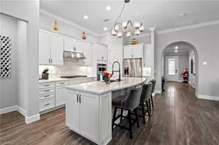 9811 Everglades Dr, Naples, FL 34120 - Photo 9