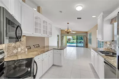 3142 Andorra Ct, Naples, FL 34109 - Photo 5