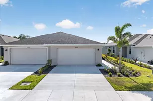 20559 Hazelnut Ct S, Lehigh Acres, FL 33976 - Photo 1