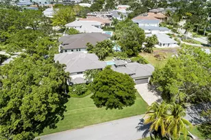 3170 Crayton Rd, Naples, FL 34103 - Photo 47