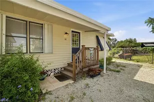 112 Cardinal Ct, Everglades City, FL 34141 - Photo 5