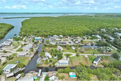 112 Cardinal Ct, Everglades City, FL 34141 - Photo 25
