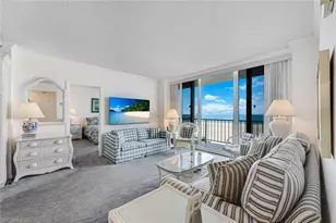 140 Seaview Ct, Marco Island, FL 34145 - Photo 5