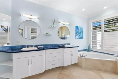 2039 Mission Dr, Naples, FL 34109 - Photo 21