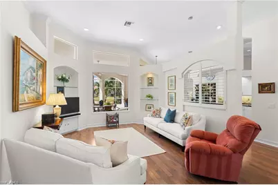 2039 Mission Dr, Naples, FL 34109 - Photo 9