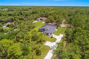 172 11th St SW, Naples, FL 34117 - Photo 3