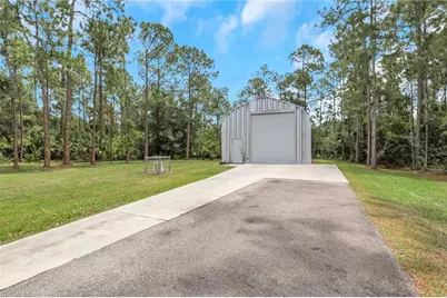 3110 Desoto Blvd S, Naples, FL 34117 - Photo 23