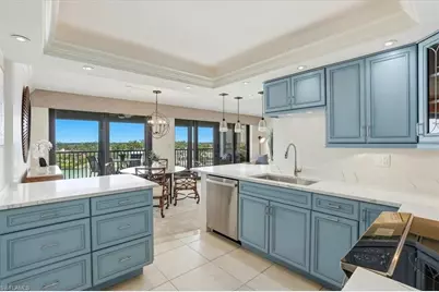 2400 Gulf Shore Blvd N #604, Naples, FL 34103 - Photo 3