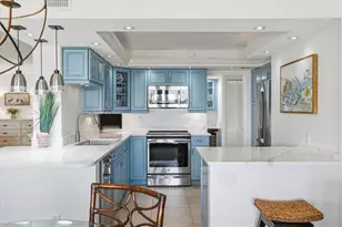 2400 Gulf Shore Blvd N, Naples, FL 34103 - Photo 11