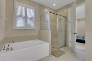 16309 Aberdeen Wy, Naples, FL 34110 - Photo 17