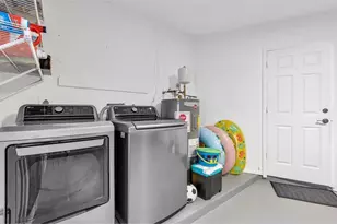 250 Willowick Dr, Naples, FL 34110 - Photo 15