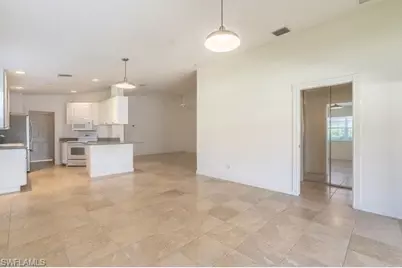 7872 Umberto Ct, Naples, FL 34114 - Photo 17