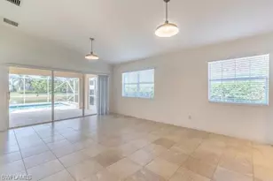 7872 Umberto Ct, Naples, FL 34114 - Photo 15