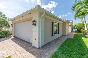 7872 Umberto Ct, Naples, FL 34114 - Photo 3