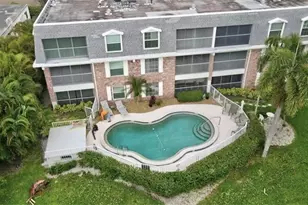 1900 Alamanda Dr, Naples, FL 34102 - Photo 21