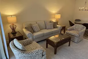 1900 Alamanda Dr, Naples, FL 34102 - Photo 9