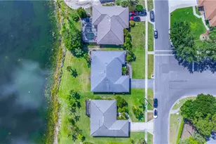 9882 Campbell Cir, Naples, FL 34109 - Photo 13