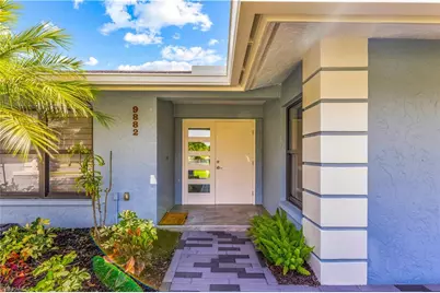 9882 Campbell Cir, Naples, FL 34109 - Photo 5