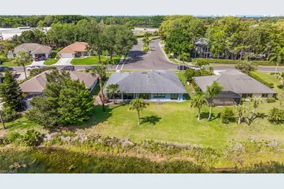 9882 Campbell Cir, Naples, FL 34109 - Photo 9