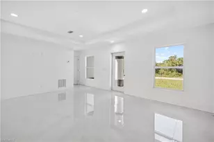 2916 Dora Ave N, Lehigh Acres, FL 33971 - Photo 7