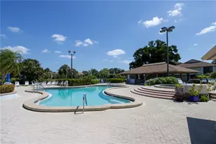 505 Lake Louise Cir, Naples, FL 34110 - Photo 21