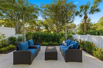 341 3rd Ave S #341, Naples, FL 34102 - Photo 1